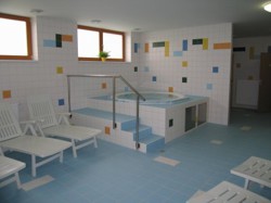 Satalice-otevreni/jacuzzi2.JPG